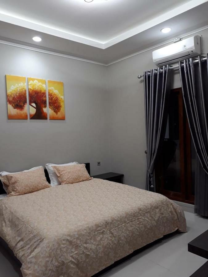 Imperial Villa Syariah Yogyakarta Exterior foto