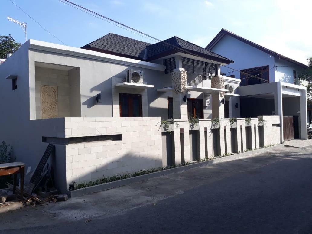 Imperial Villa Syariah Yogyakarta Exterior foto